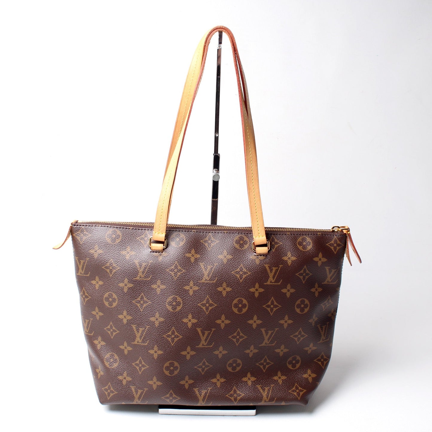 Louis Vuitton Iena PM Monogram