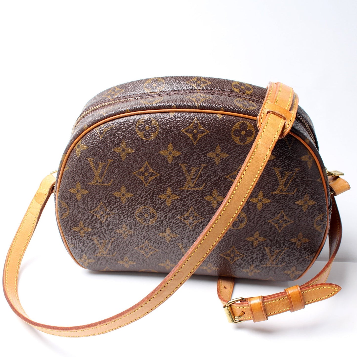 Louis Vuitton Blois Crossbody Monogram