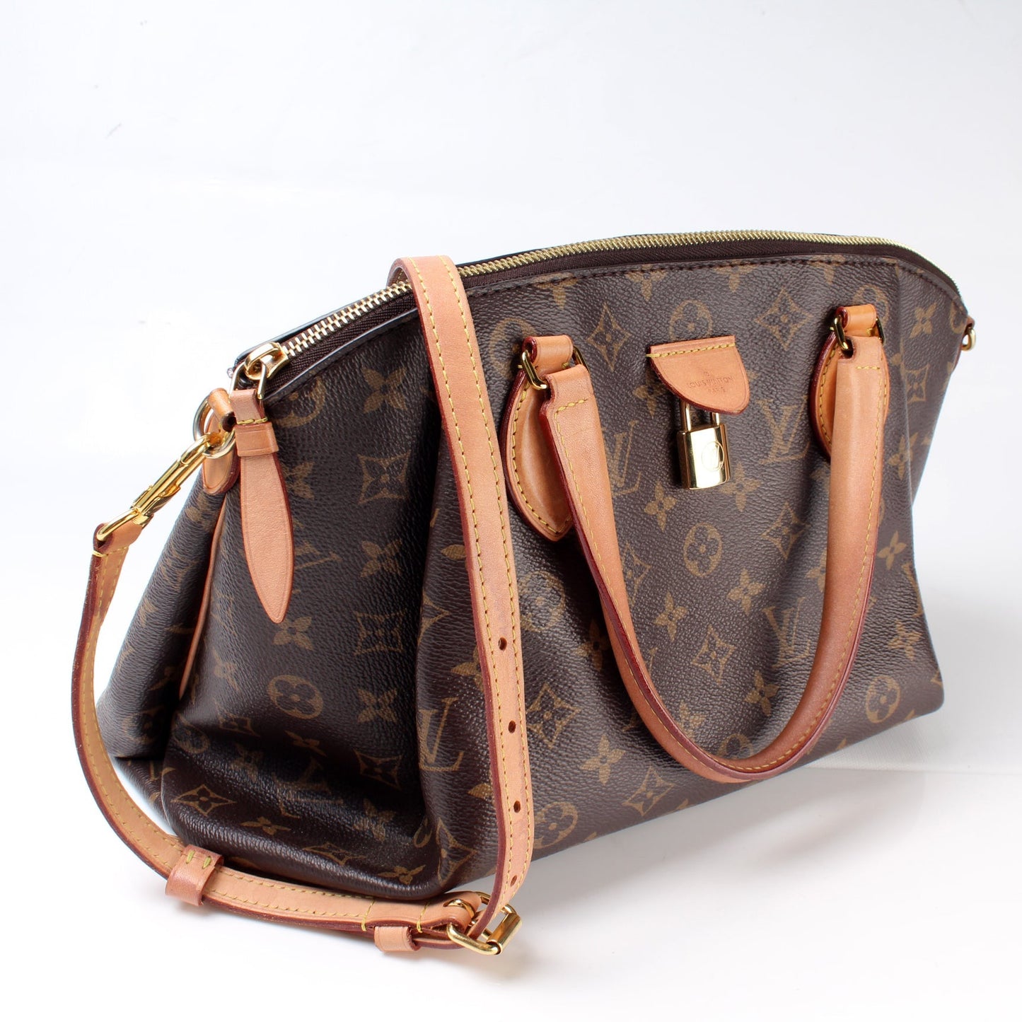 Louis Vuitton Rivoli NM MM Monogram