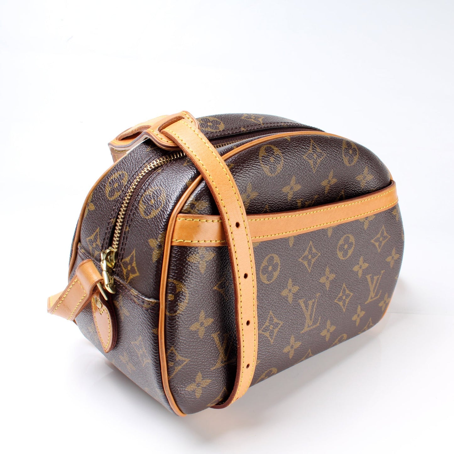Louis Vuitton Blois Crossbody Monogram
