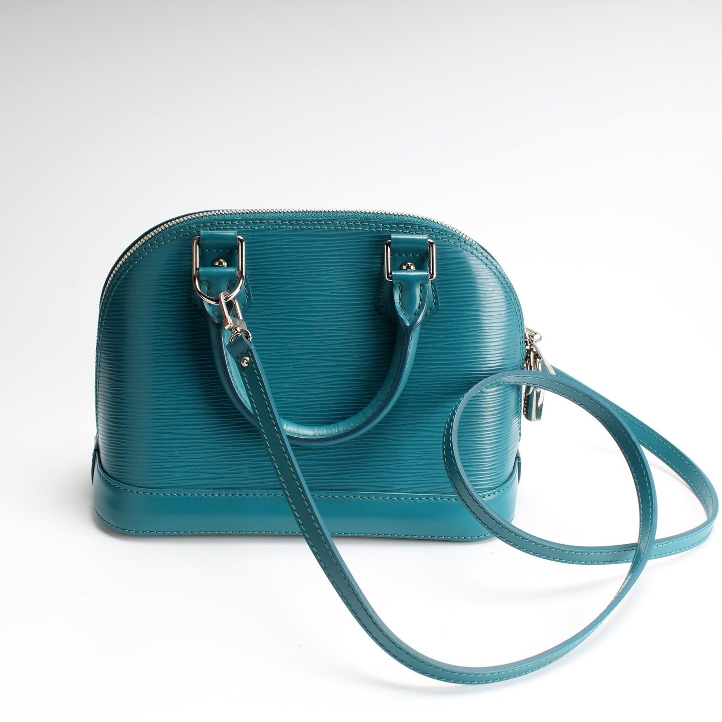 Louis Vuitton Alma BB Epi