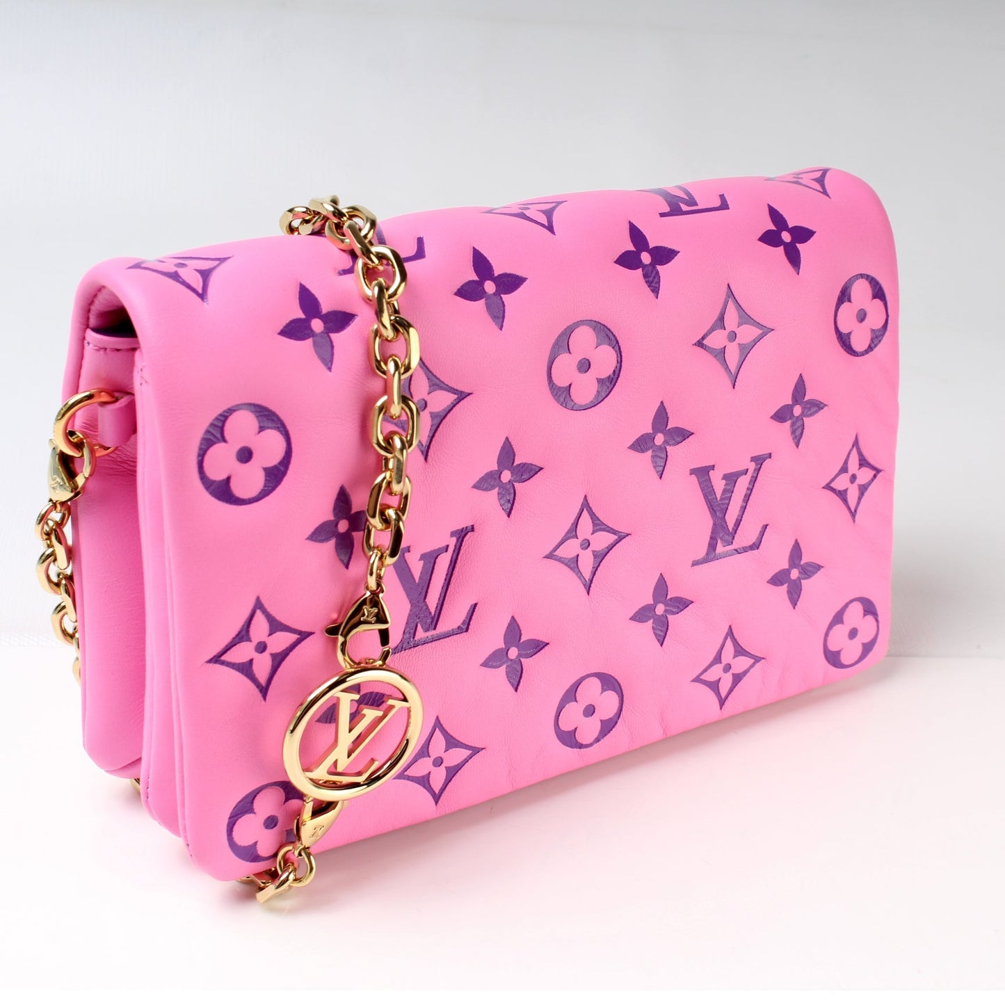 Louis Vuitton Pochette Coussin