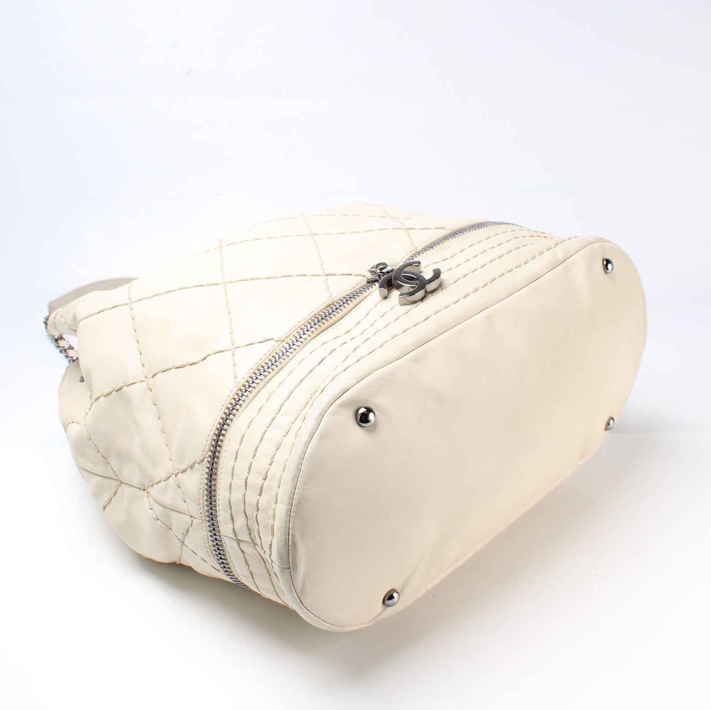 Chanel Expandable Ligne Drawstring Bag
