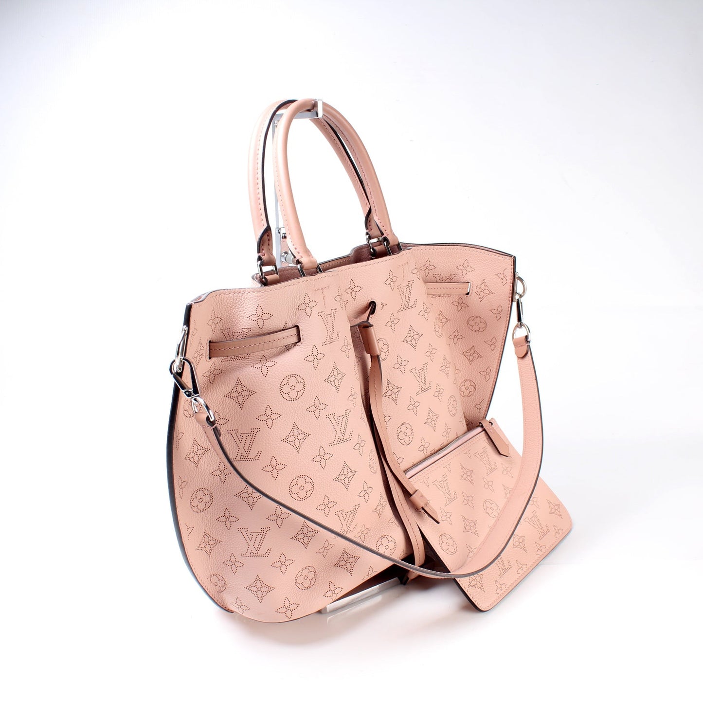 Louis Vuitton Girolata Mahina