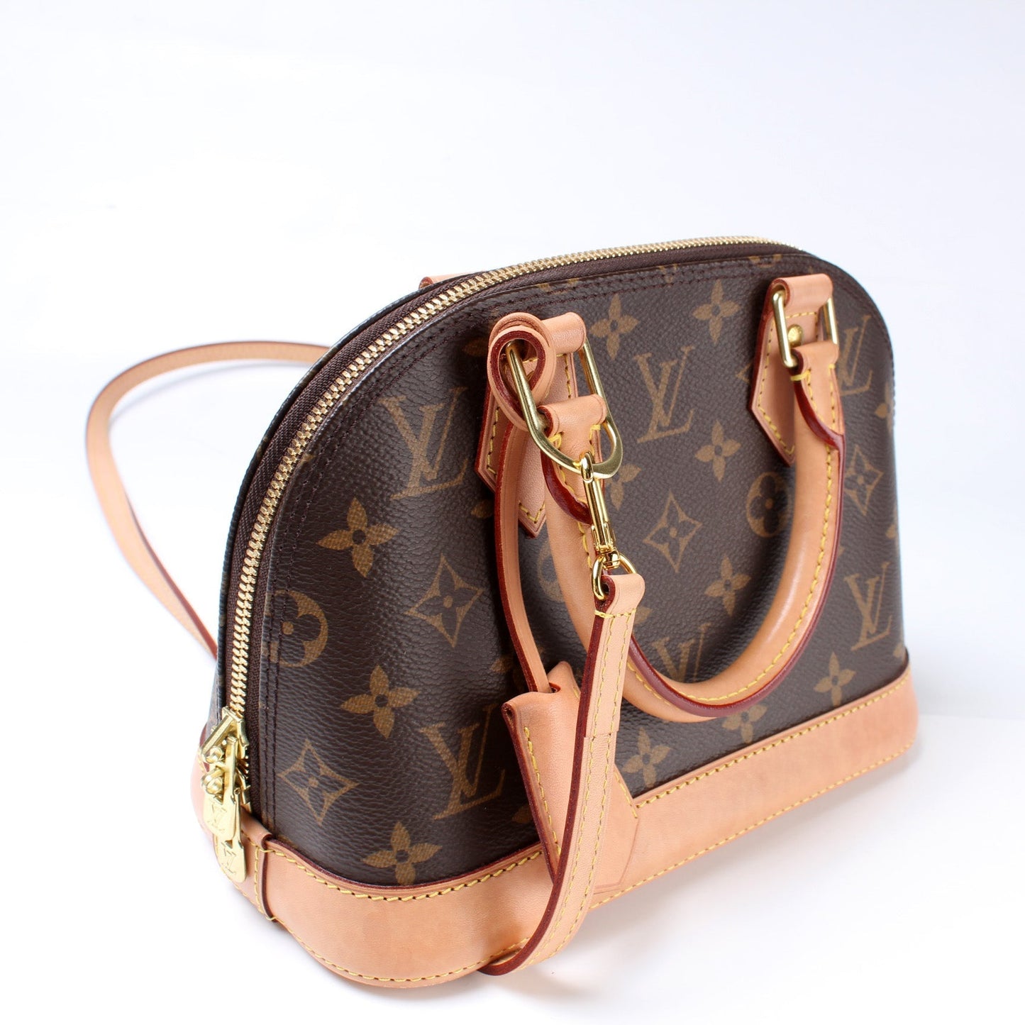 Louis Vuitton Alma BB Monogram