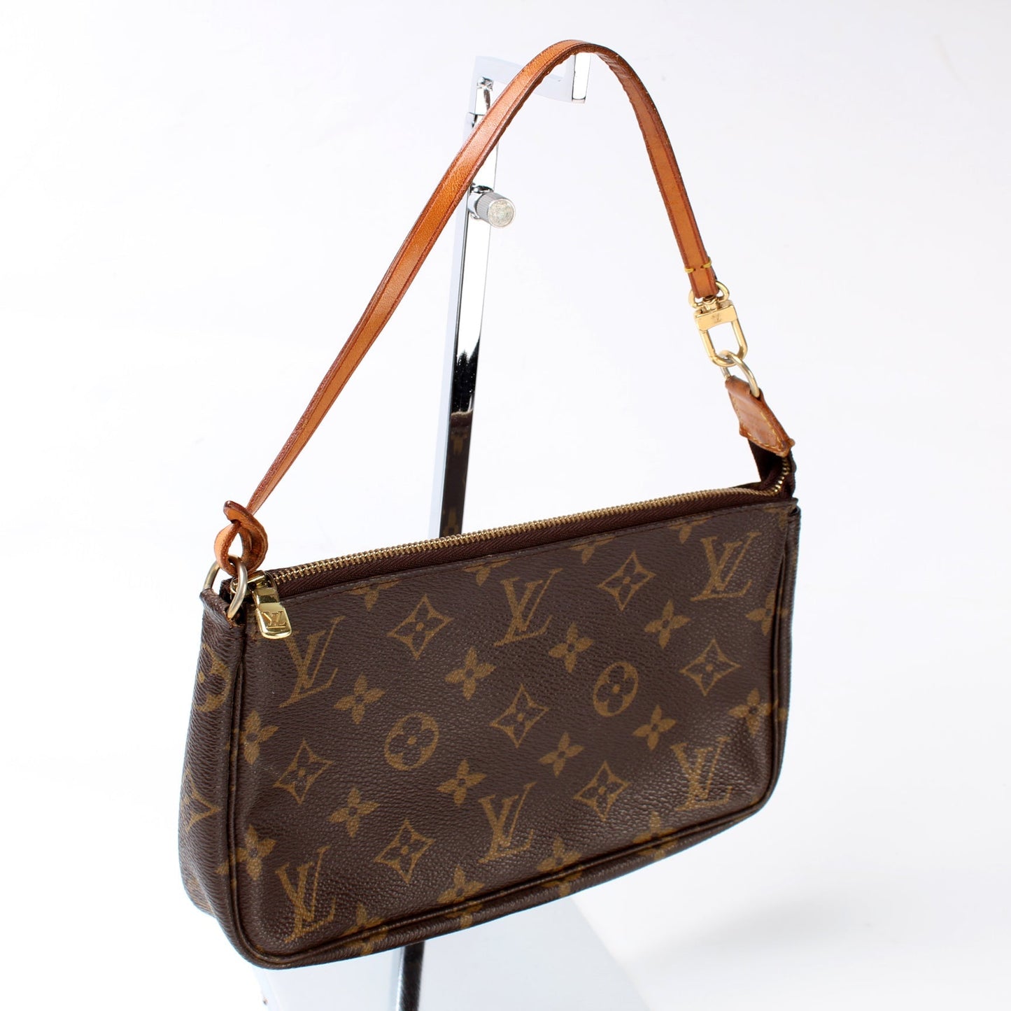 Louis Vuitton Pochette Accessories Monogram