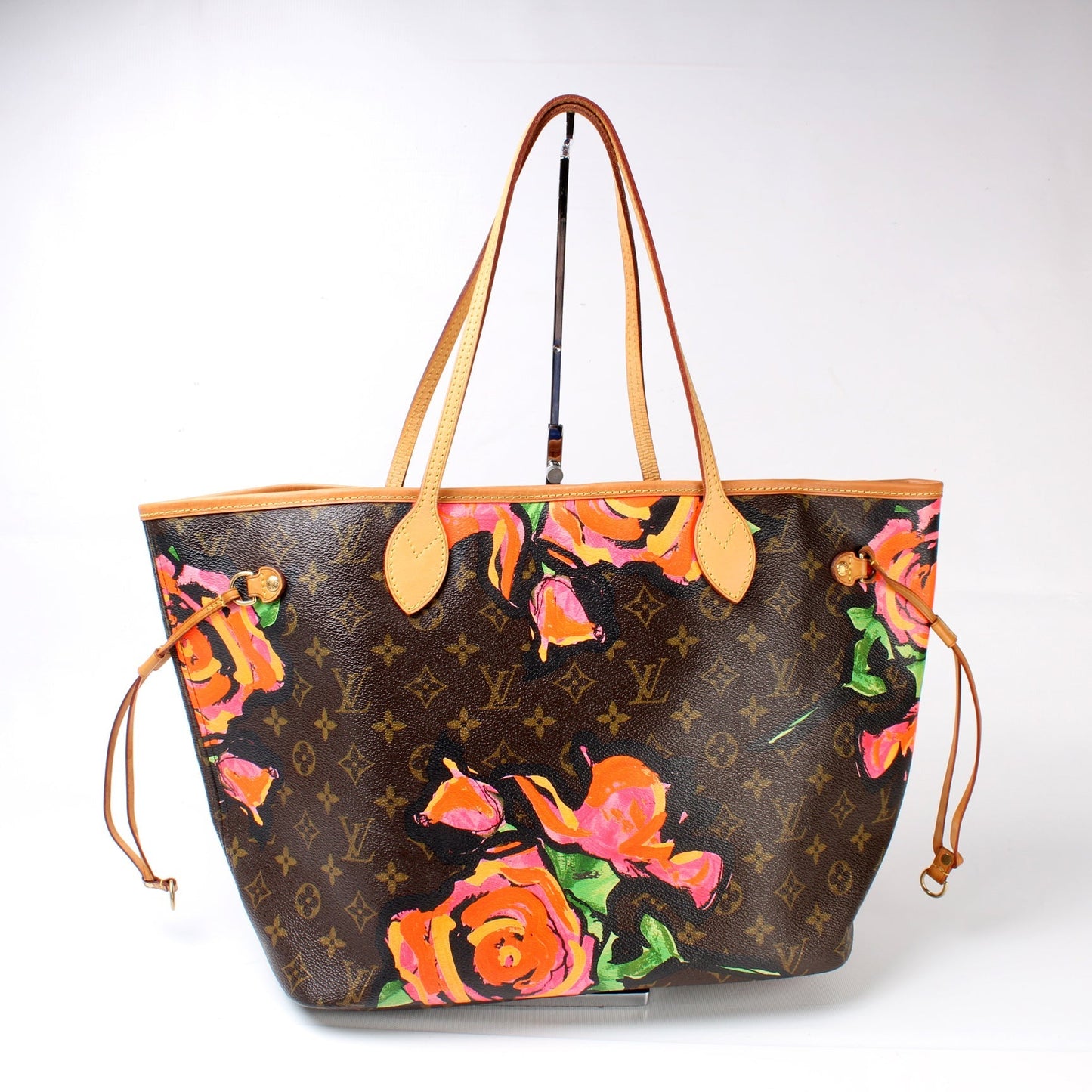 Louis Vuitton Neverfull MM Roses Monogram
