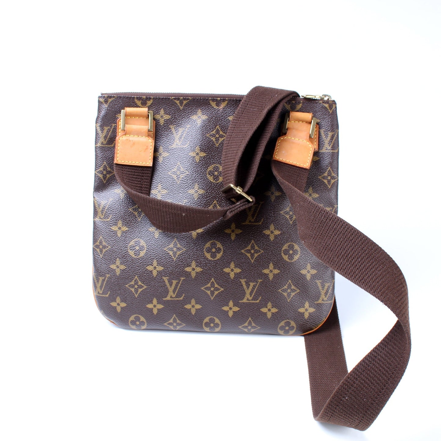 Louis Vuitton Pochette Bosphore Monogram