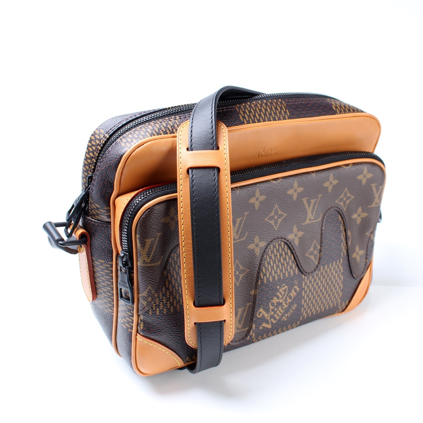 Louis Vuitton X Nigo Nil Mess Giant Damier Ebene