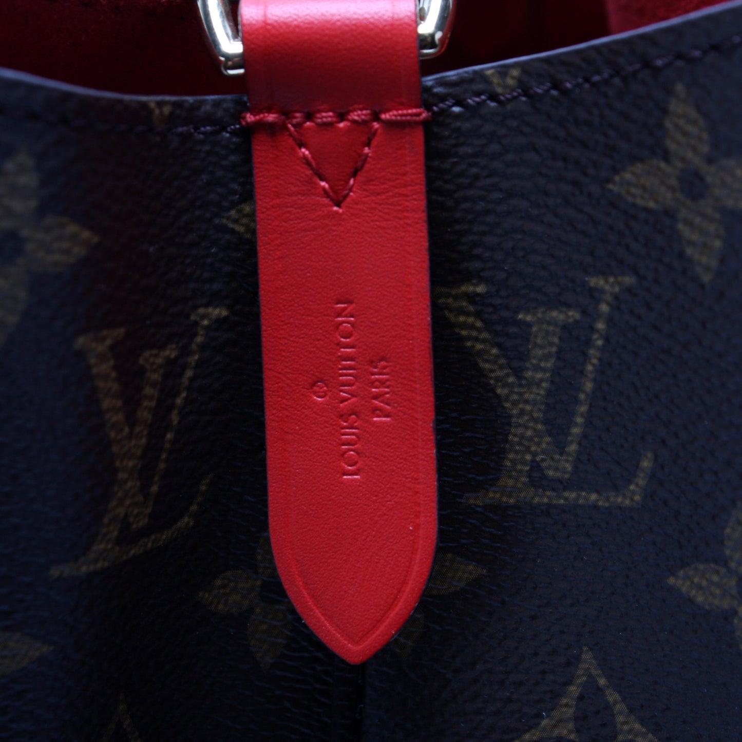 Louis Vuitton Neonoe Monogram