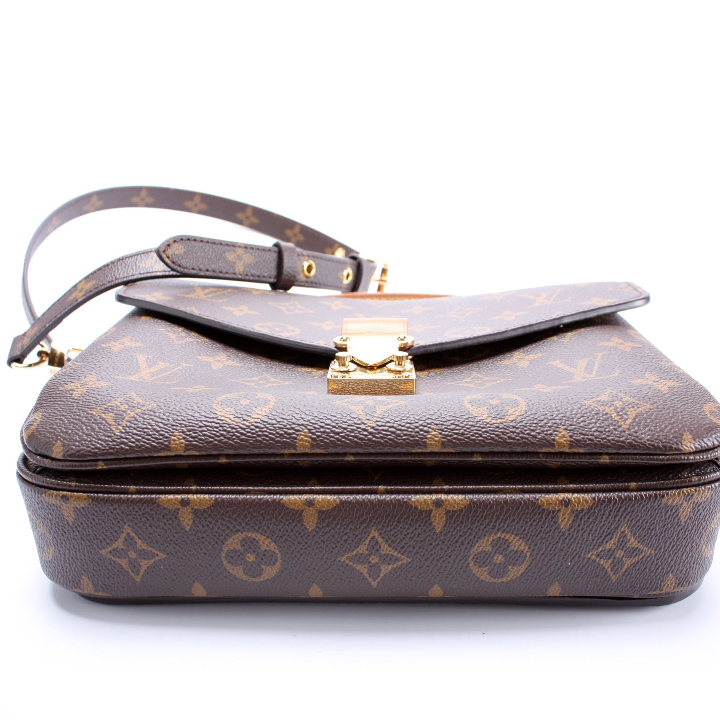 Louis Vuitton Pochette Metis Monogram