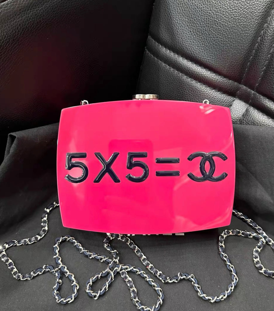 Chanel SS 2015 je ne suis pas en  e Minaudiere Clutch