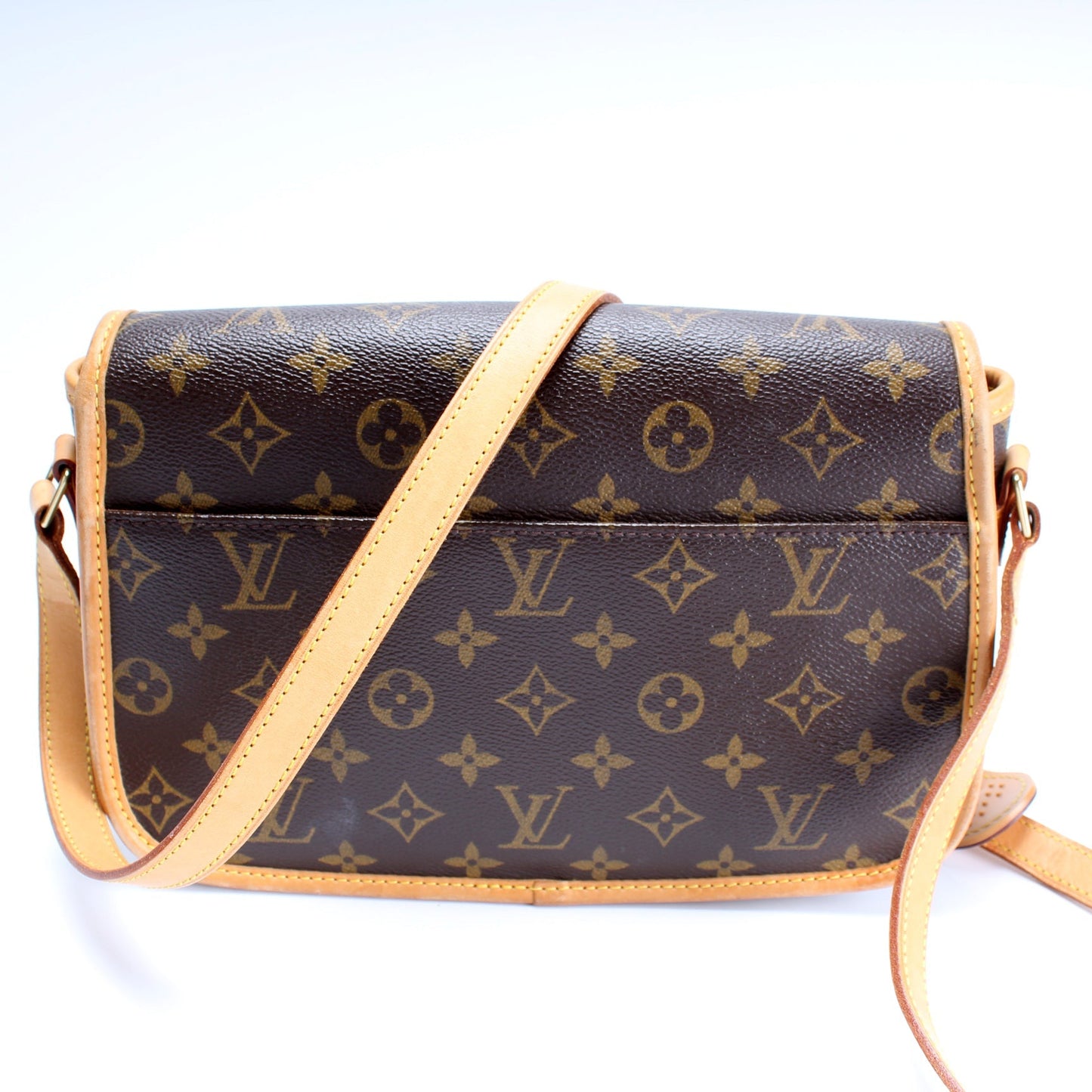 Louis Vuitton Sologne Monogram