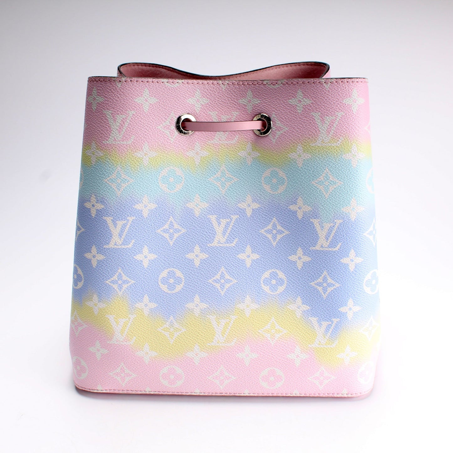 Louis Vuitton Neonoe Escale