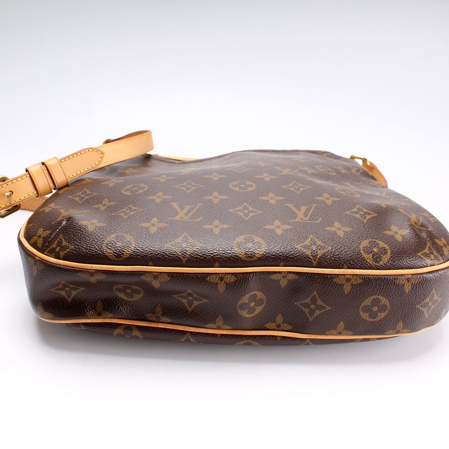 Louis Vuitton Odeon MM Monogram