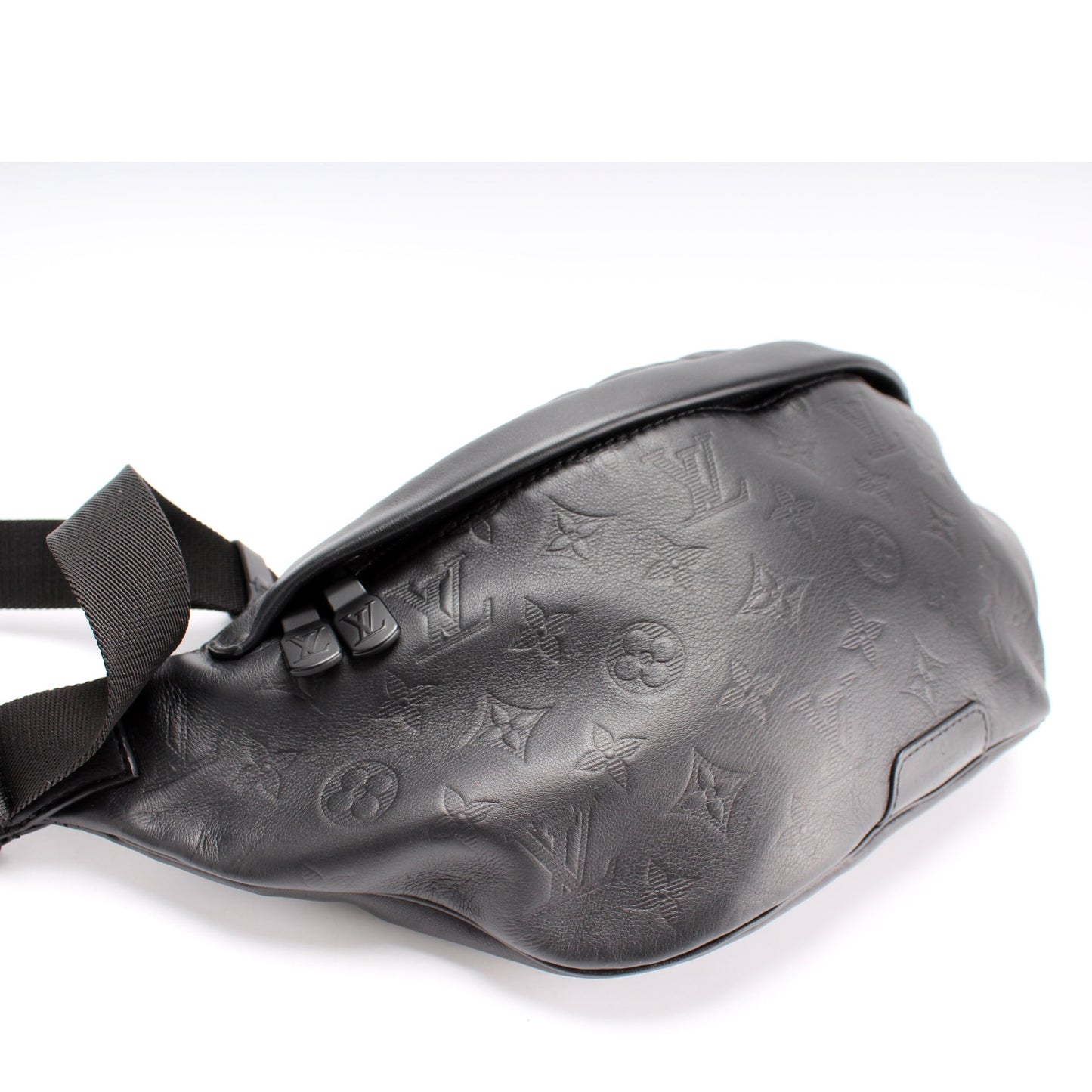 Louis Vuitton Discovery Bumbag Shadow Monogram