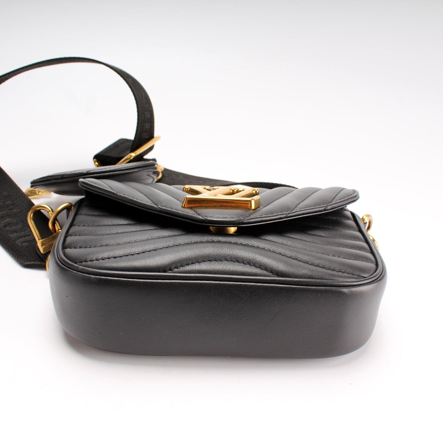 Louis Vuitton New Wave Multi Pochette