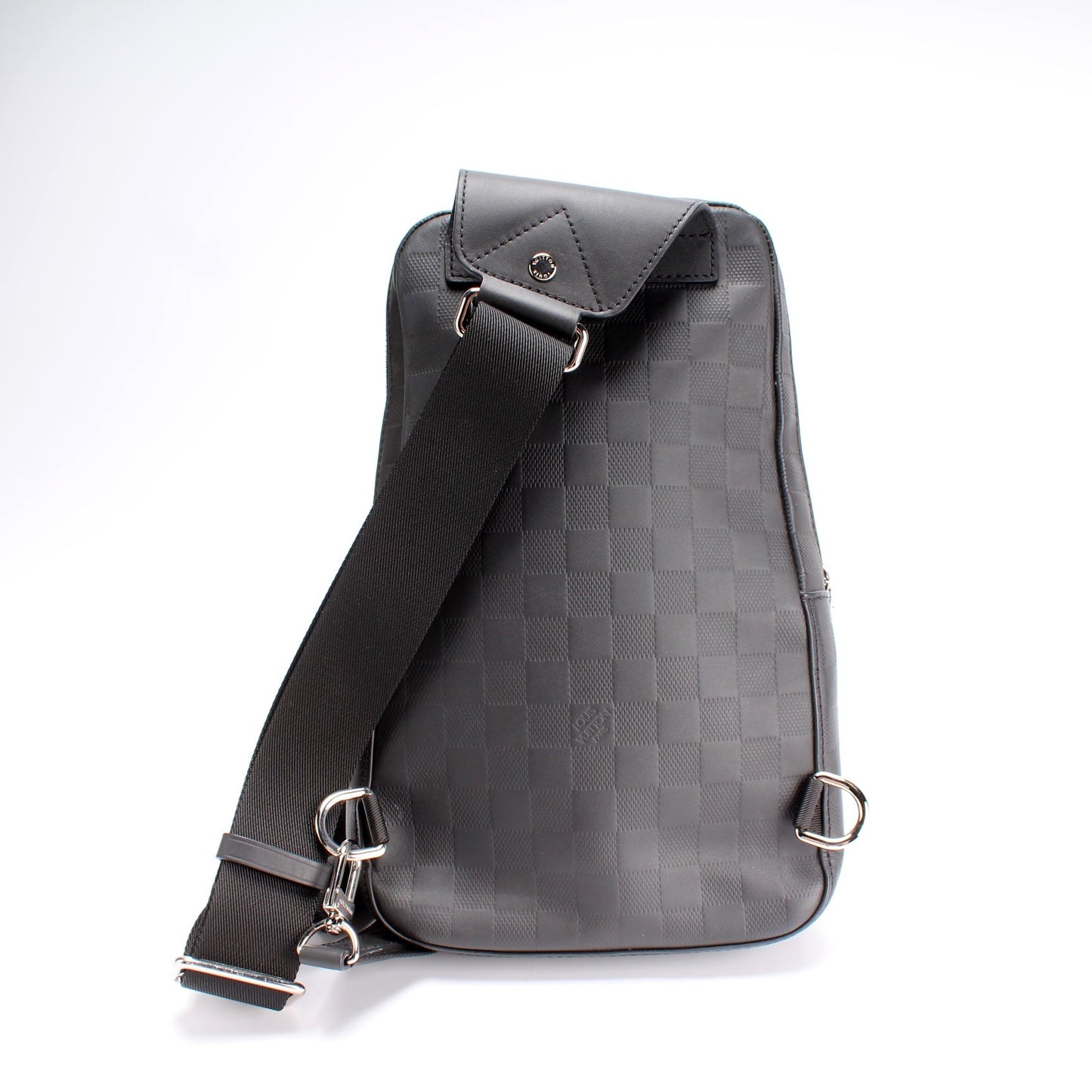 Louis Vuitton Avenue Sling Bag Infini Leather