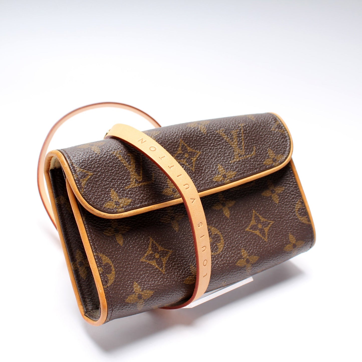 Louis Vuitton Pochette Florentine Monogram