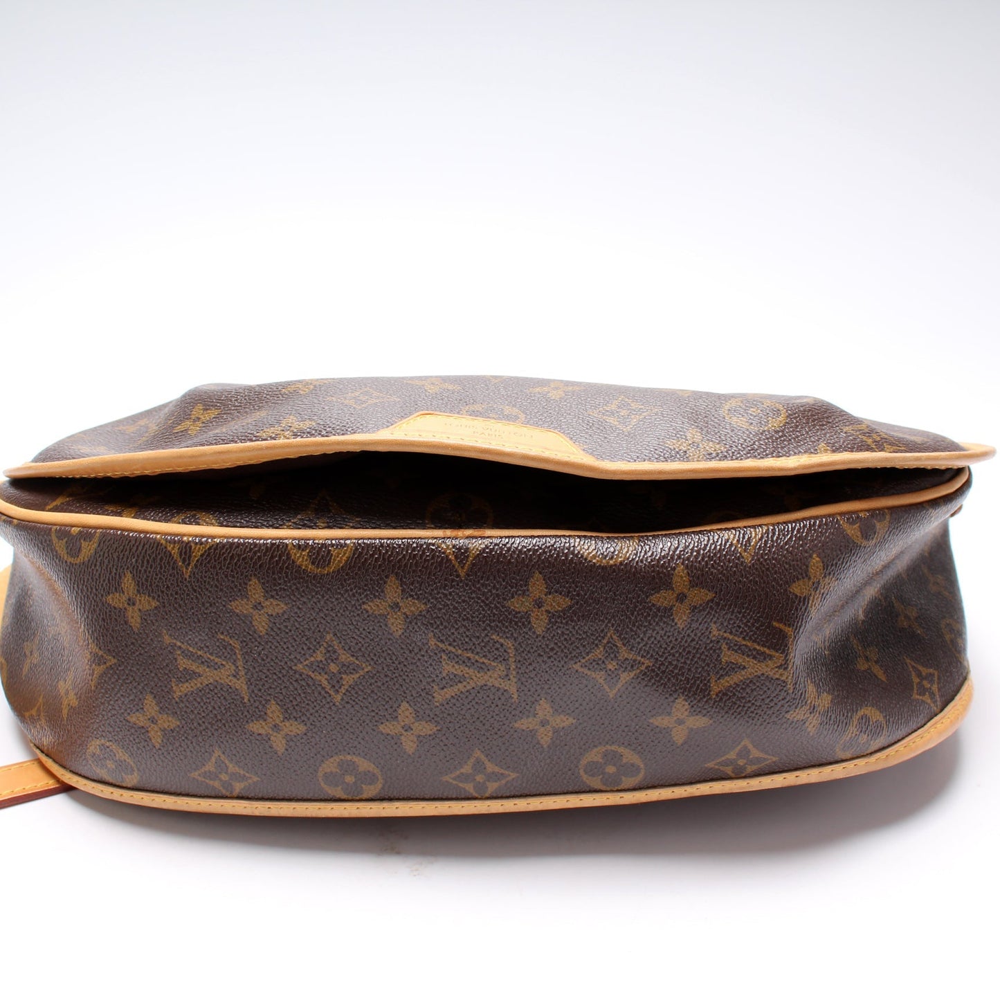 Louis Vuitton Menilmontant MM Monogram