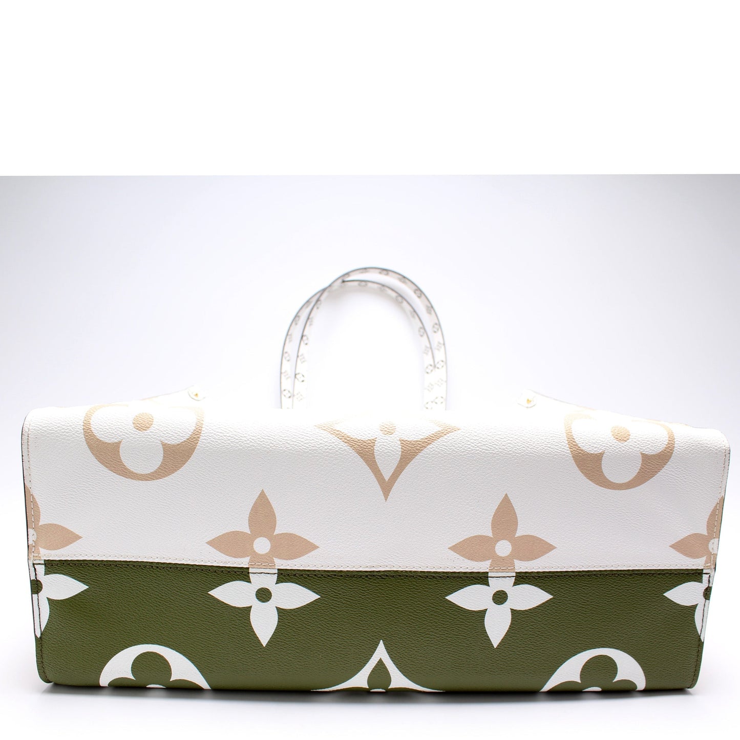Louis Vuitton ONTHEGO GM Giant Monogram