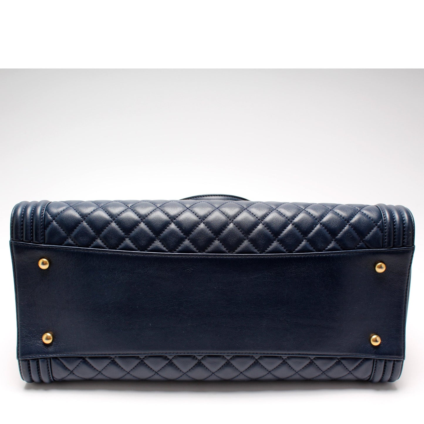 Chanel Boy Shopping Tote Medium 21M Bag