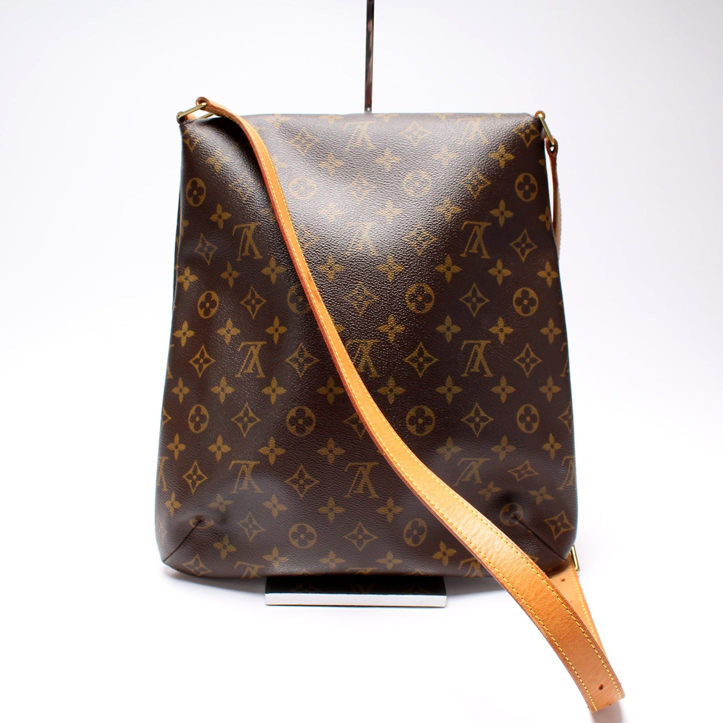 Louis Vuitton Musette Messenger Monogram