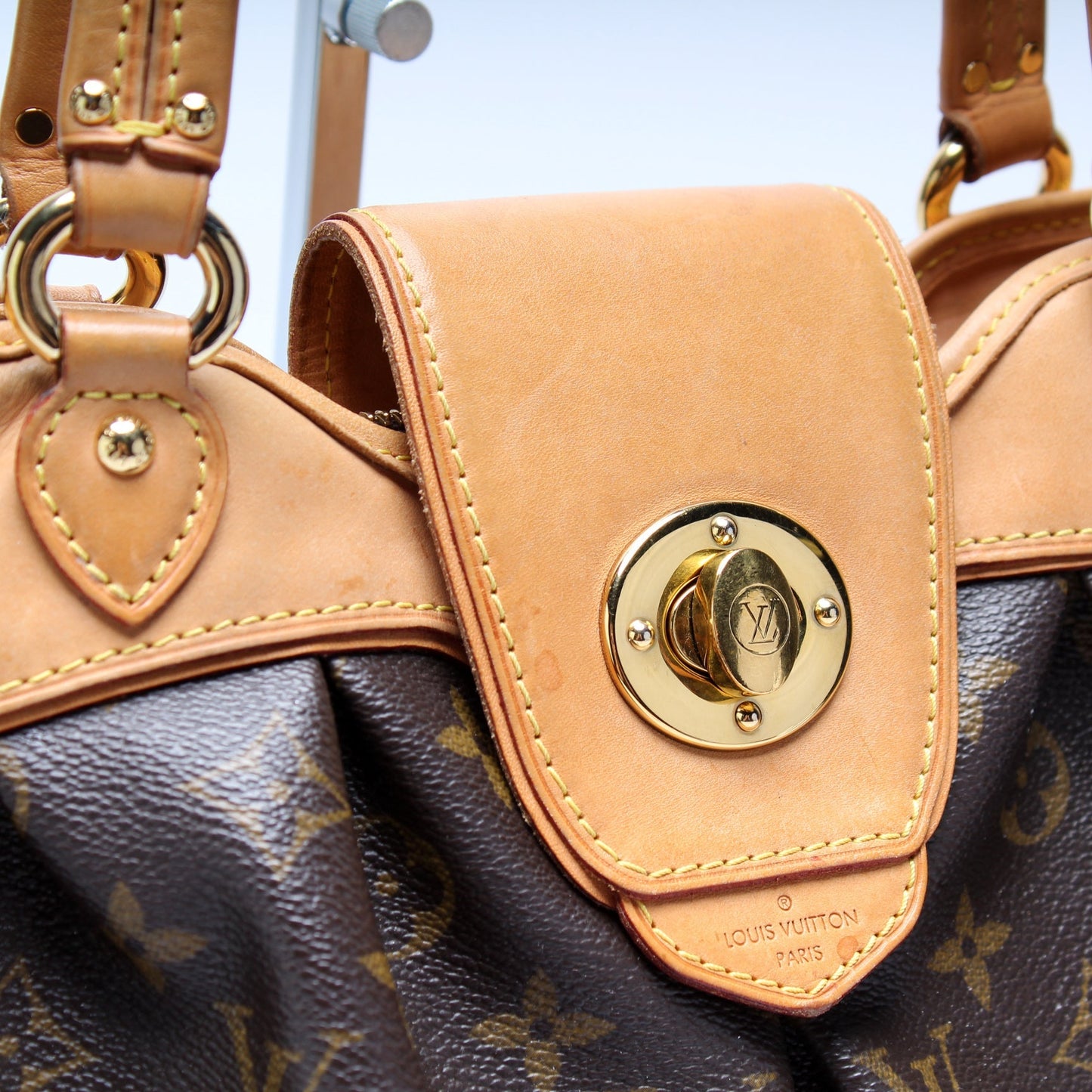 Louis Vuitton Boetie MM Monogram
