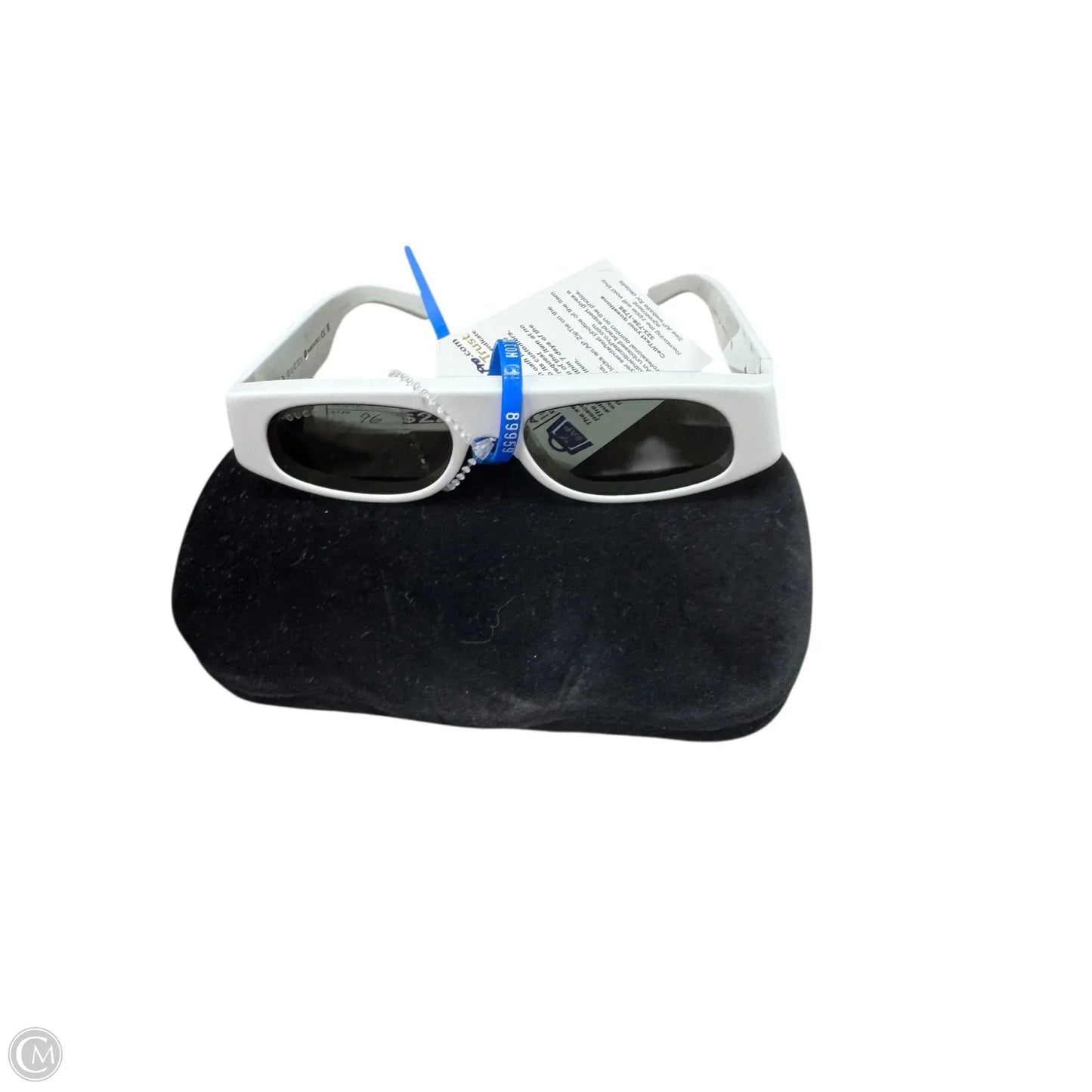 Sunglasses Luxury Designer By Gucci