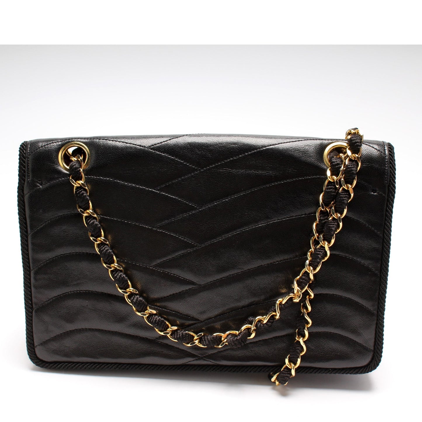 Chanel Scallop Quilted Flap Vintage Lambskin Bag