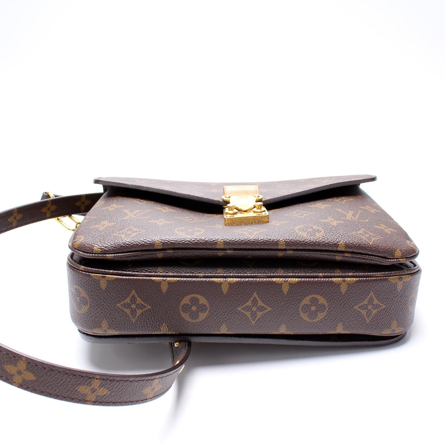 Louis Vuitton Pochette Metis Monogram