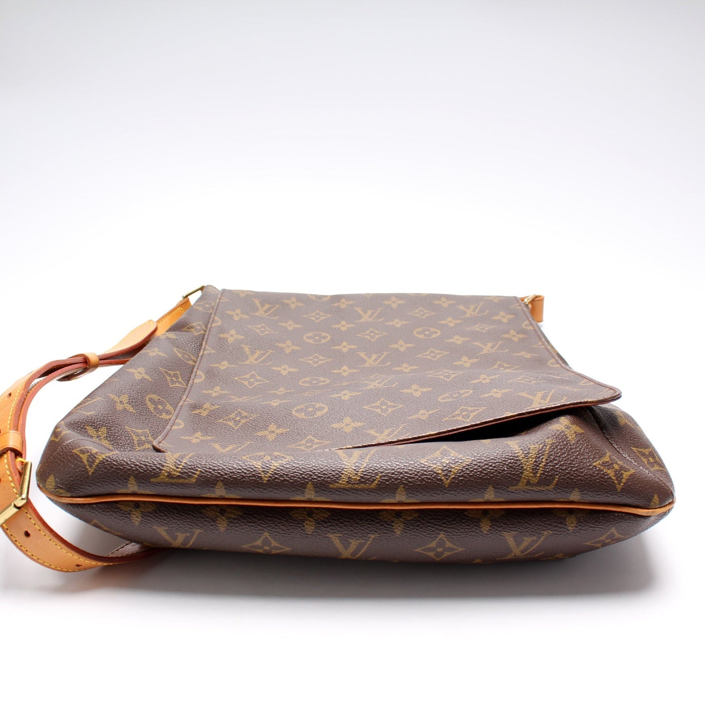 Louis Vuitton Musette Messenger Monogram