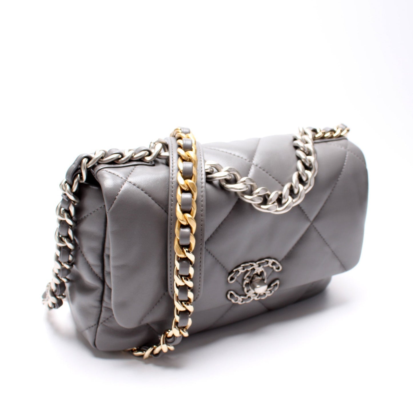 Chanel Quilted Goatskin 19 Small Flap 32+M Bag