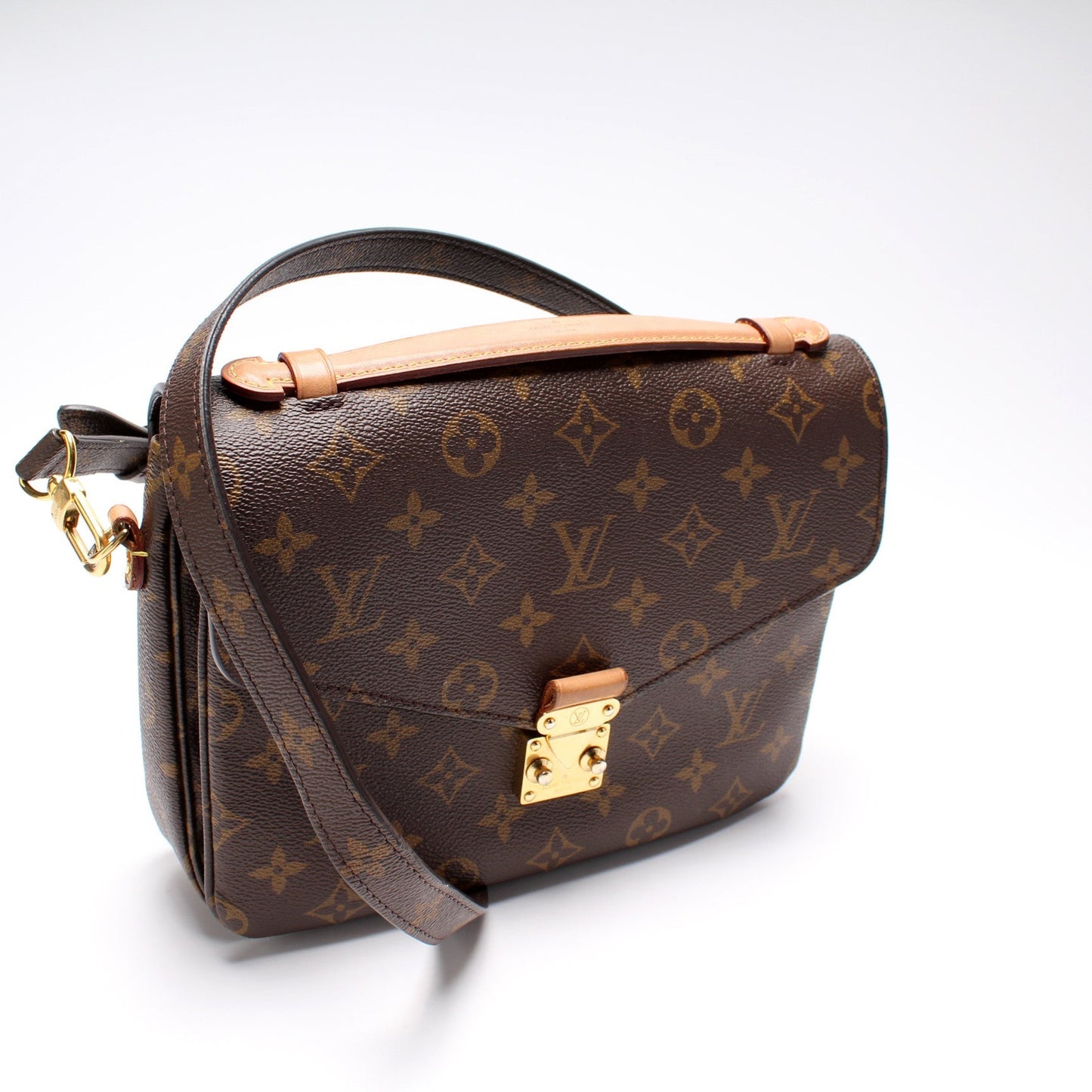 Louis Vuitton Pochette Metis Monogram