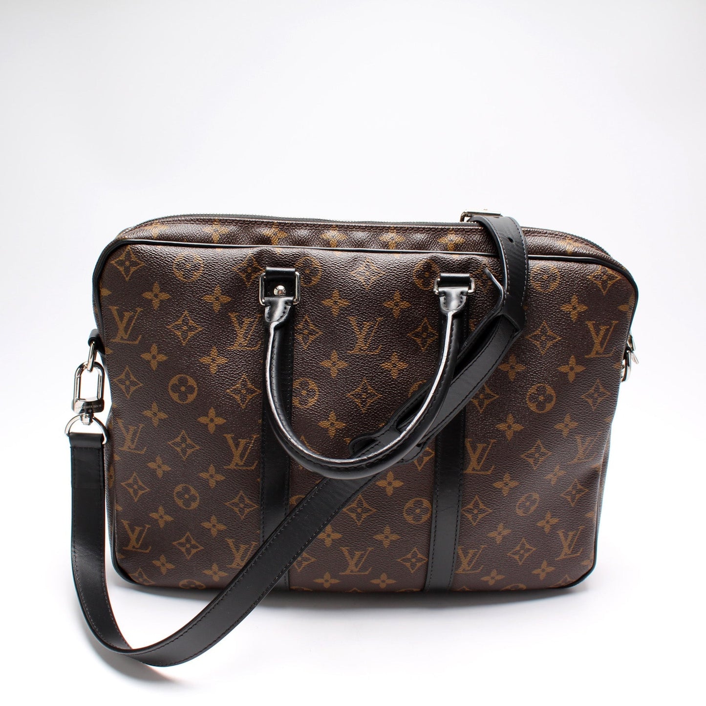 Louis Vuitton Porte Documents Voyage PM Macassar