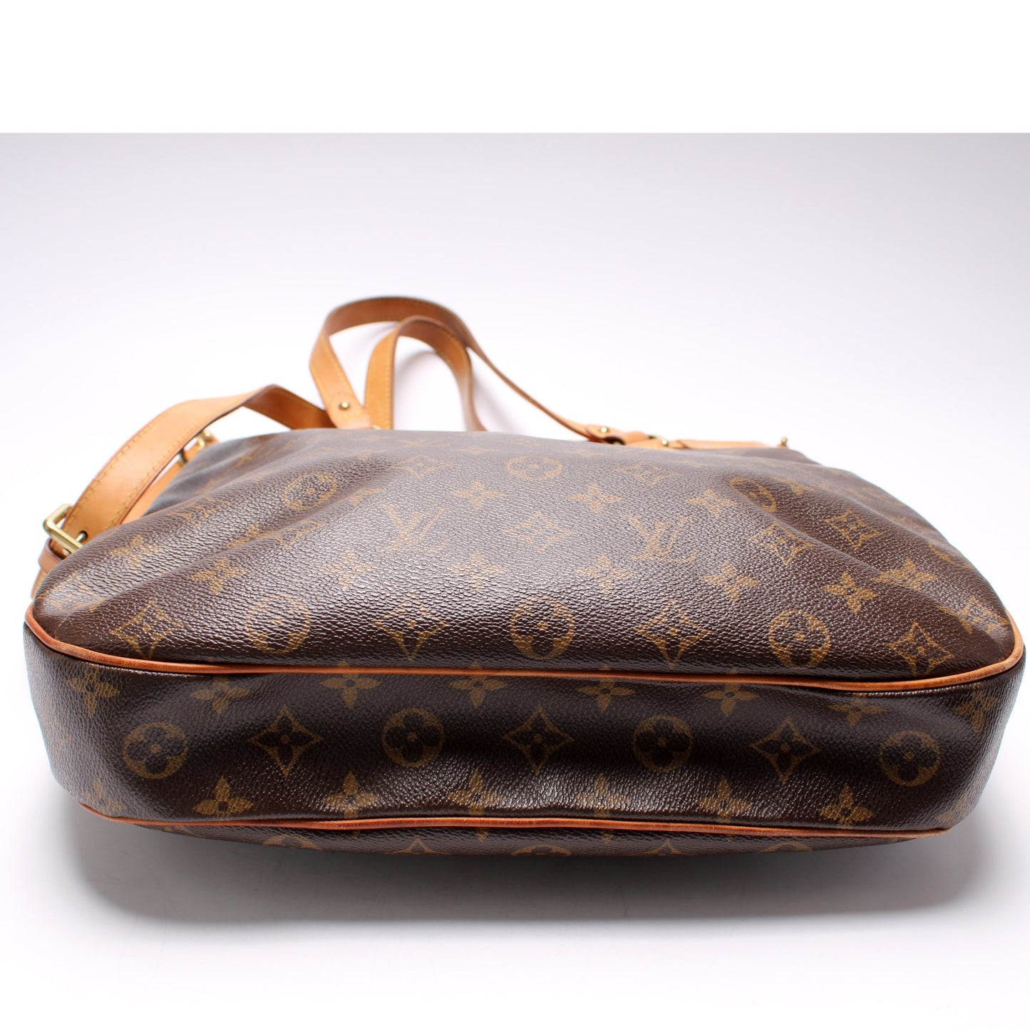 Louis Vuitton Odeon GM Monogram