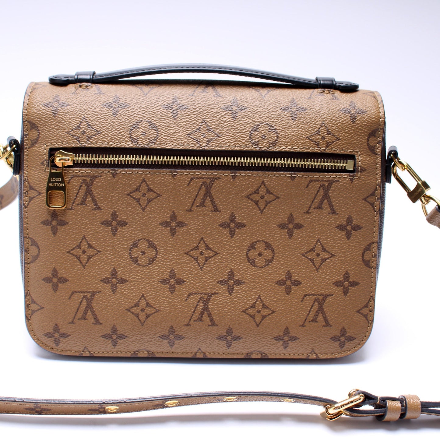 Louis Vuitton Pochette Metis Reverse Monogram