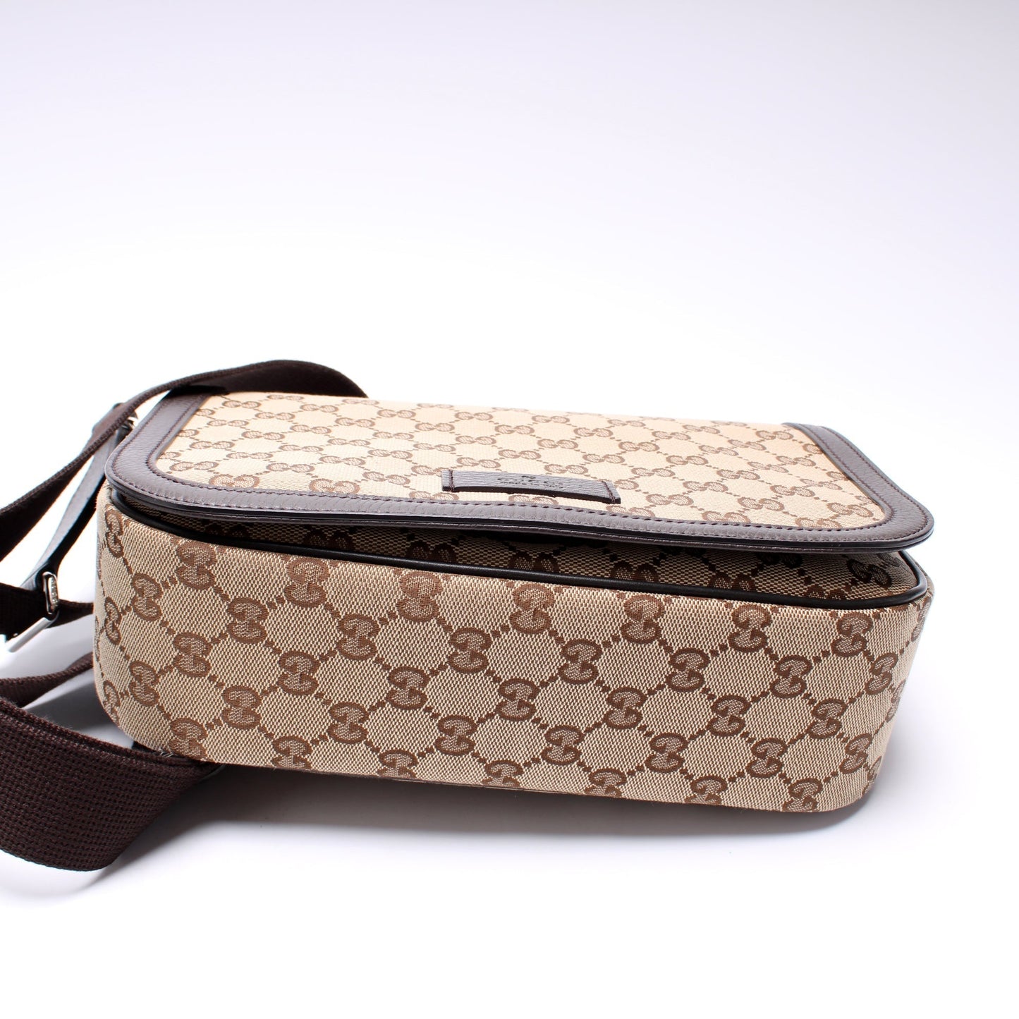 Gucci 449172 GG Canvas Messenger Bag