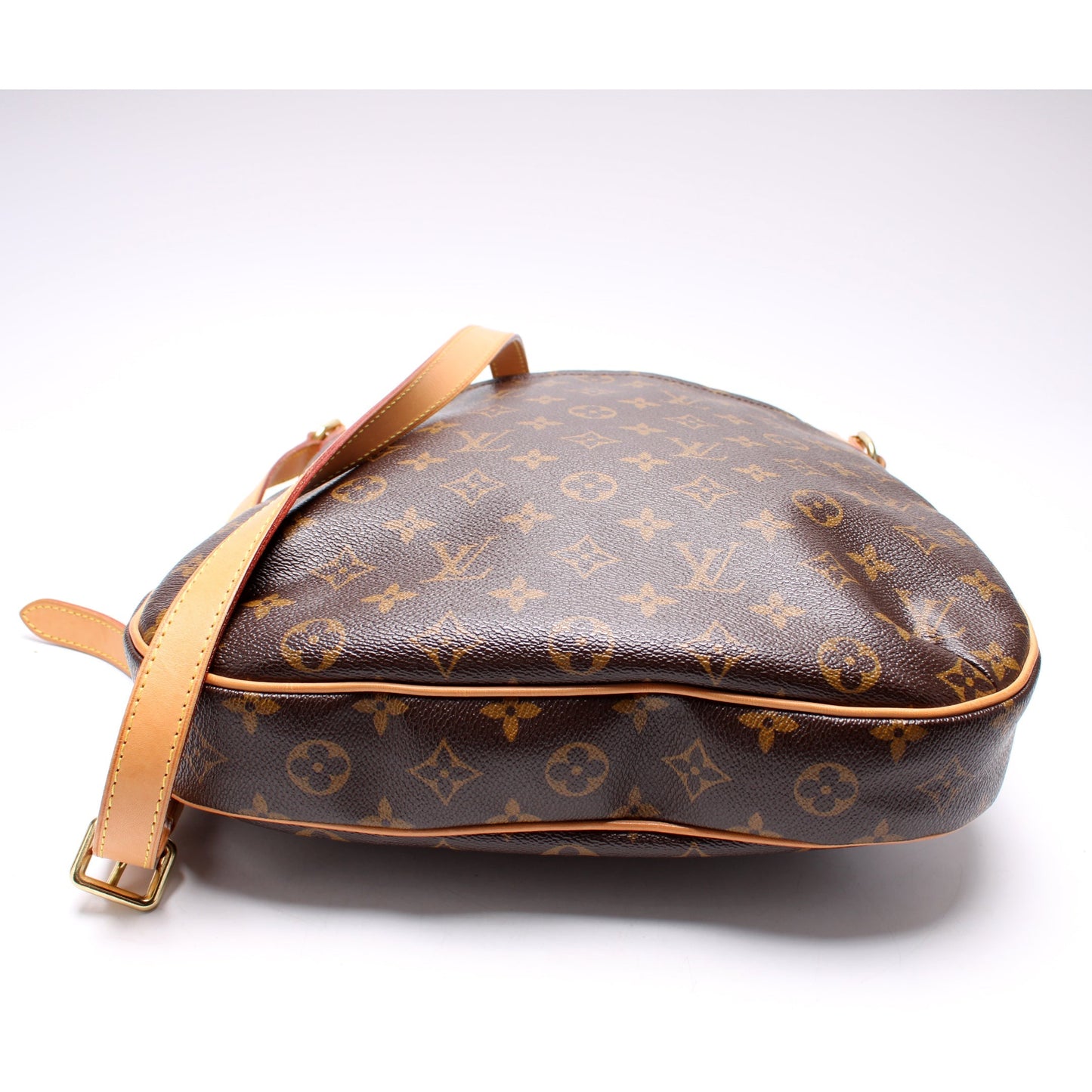 Louis Vuitton Odeon MM Monogram