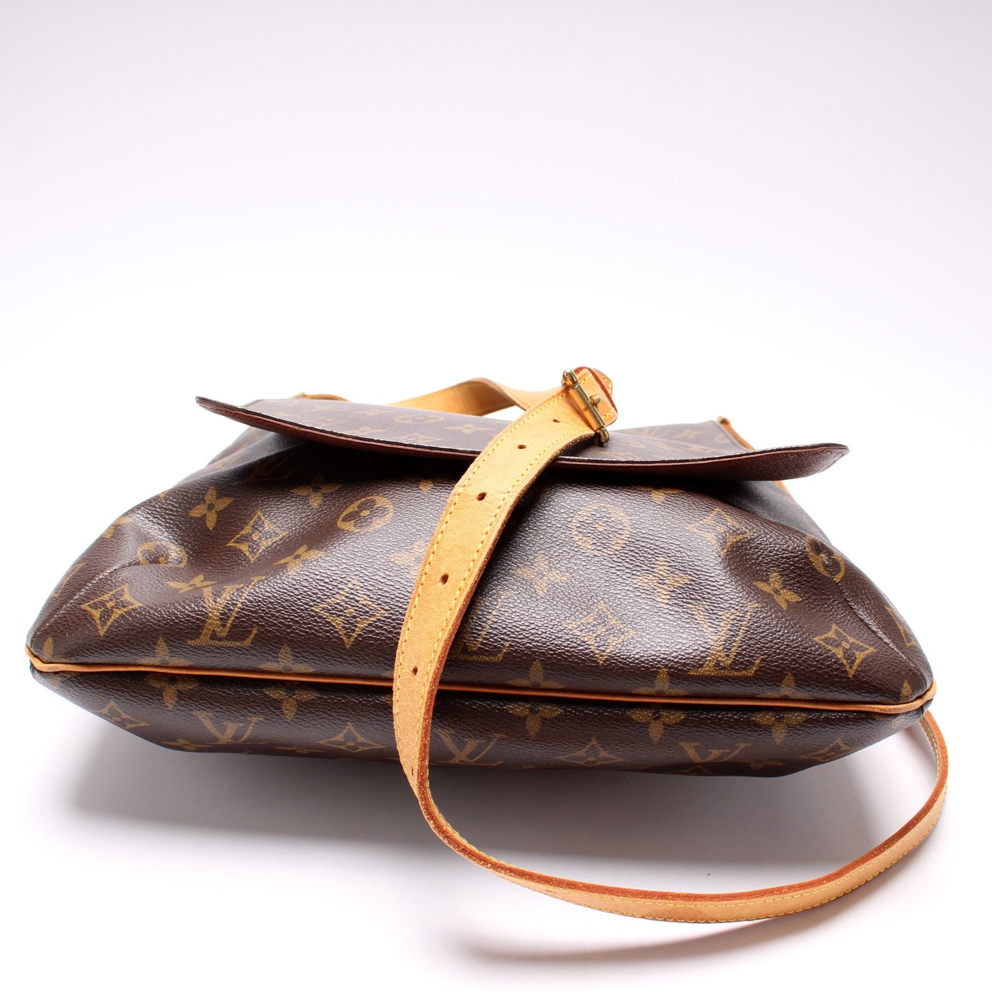 Louis Vuitton Musette Messenger Monogram
