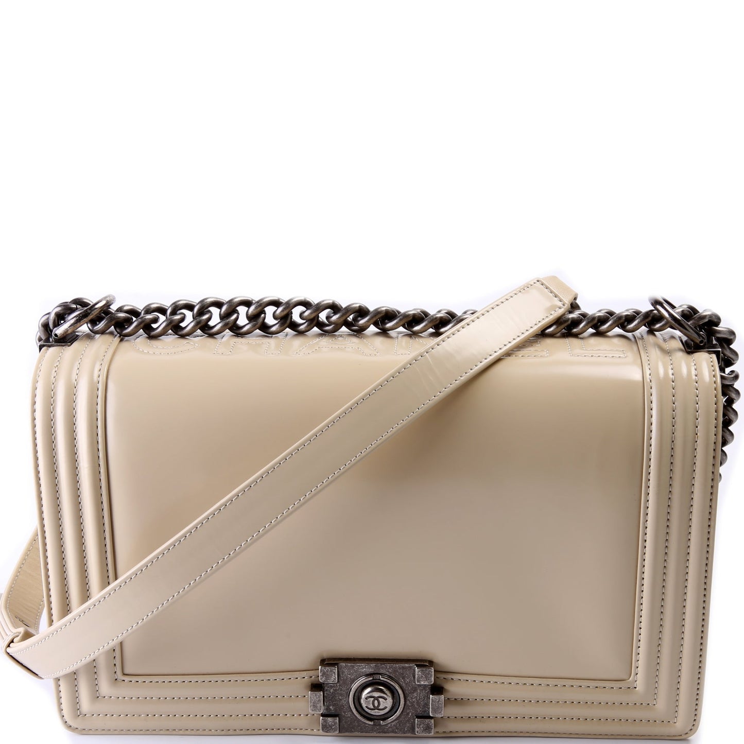Chanel Boy Flap Medium 21M Bag