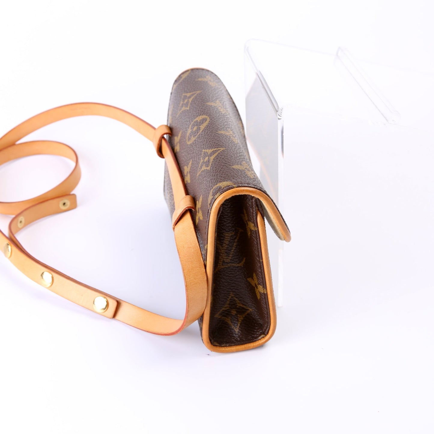 Louis Vuitton Pochette Florentine Monogram
