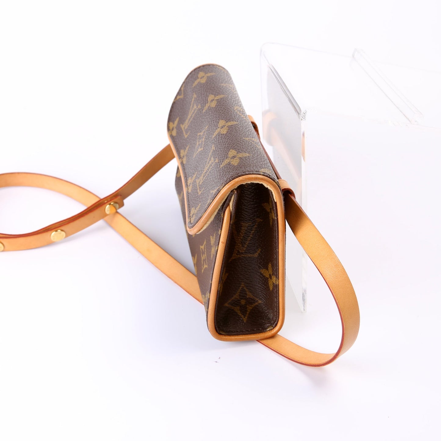 Louis Vuitton Pochette Florentine Monogram