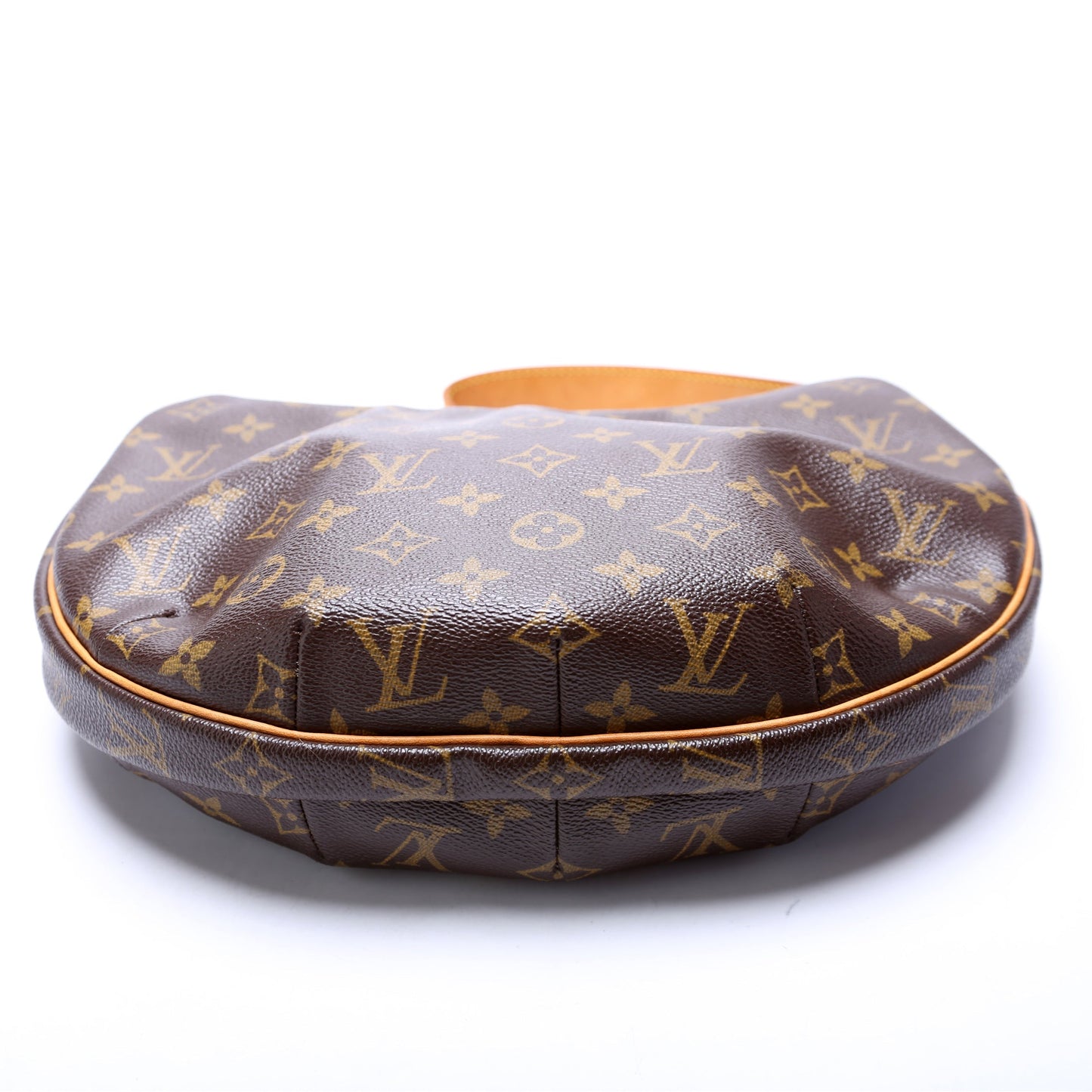 Louis Vuitton Croissant MM Monogram