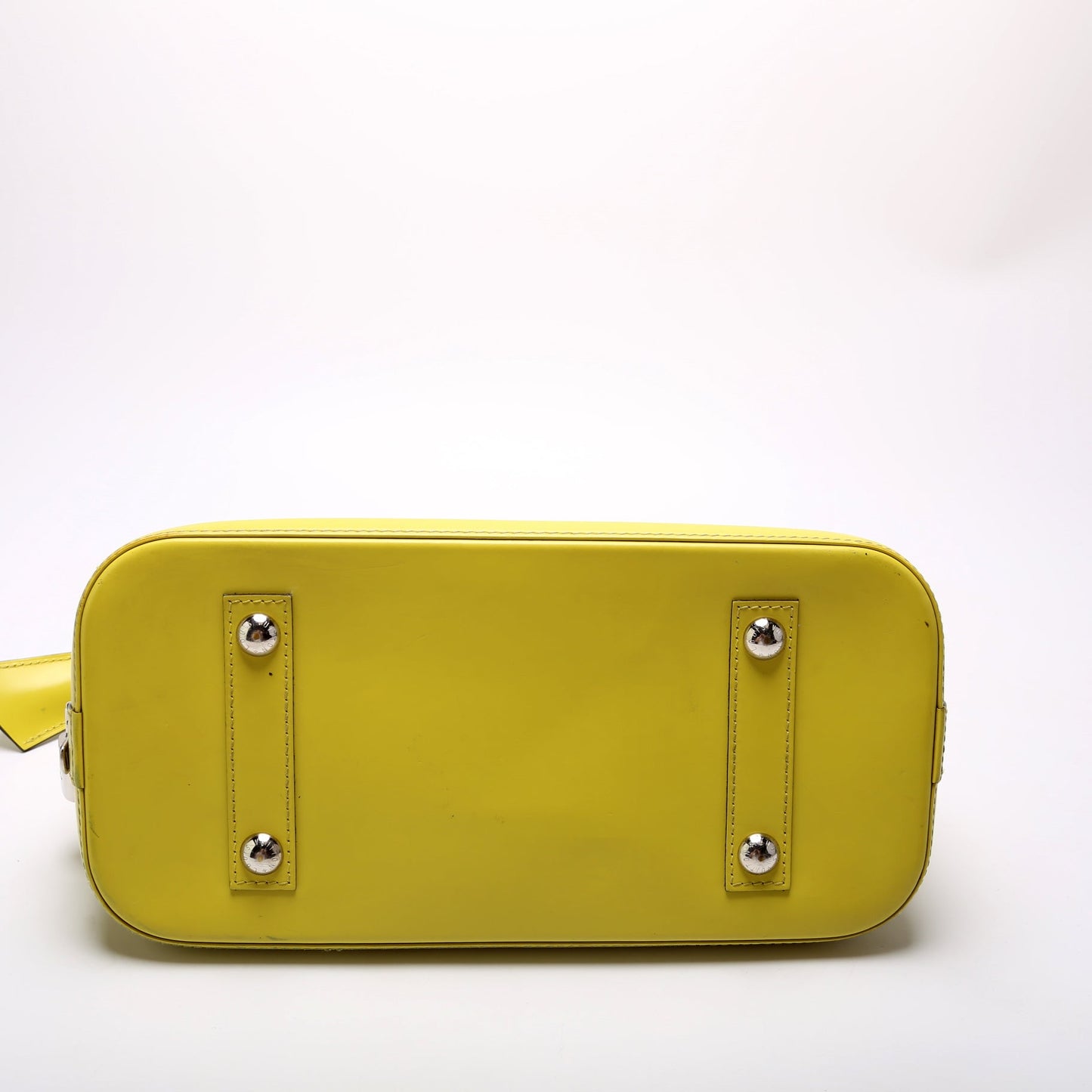 Louis Vuitton Alma PM Epi Newer