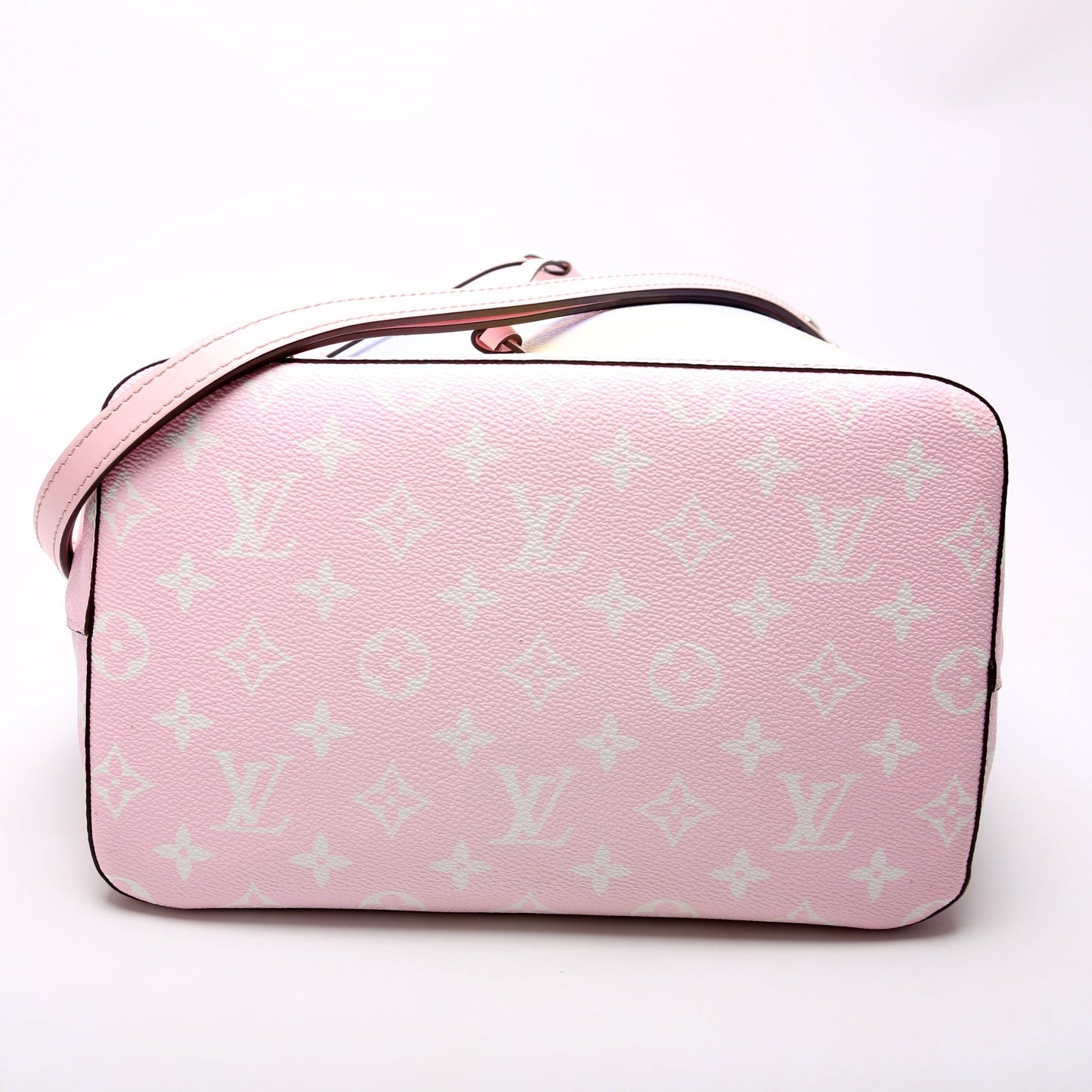 Louis Vuitton Neonoe Escale