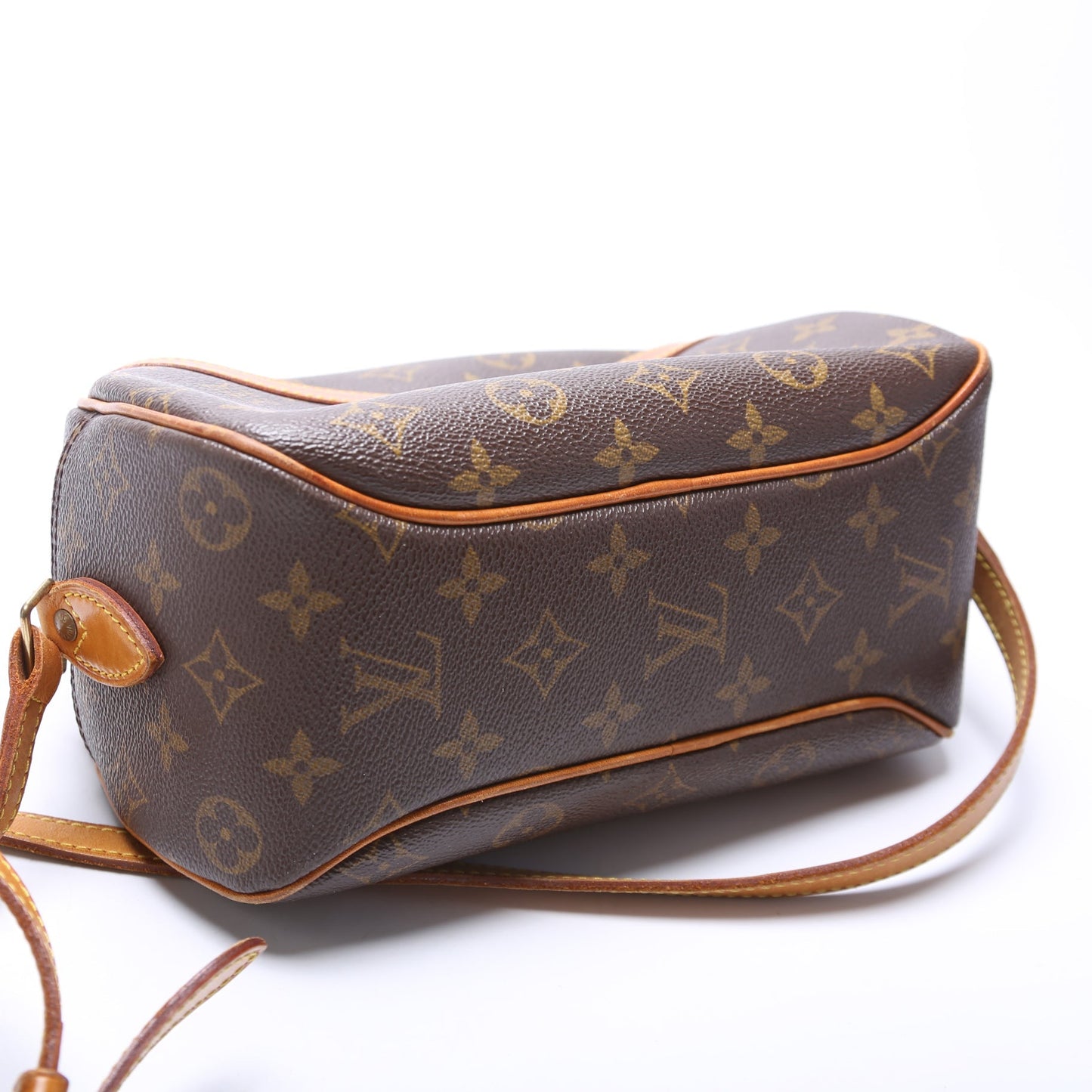 Louis Vuitton Blois Crossbody Monogram