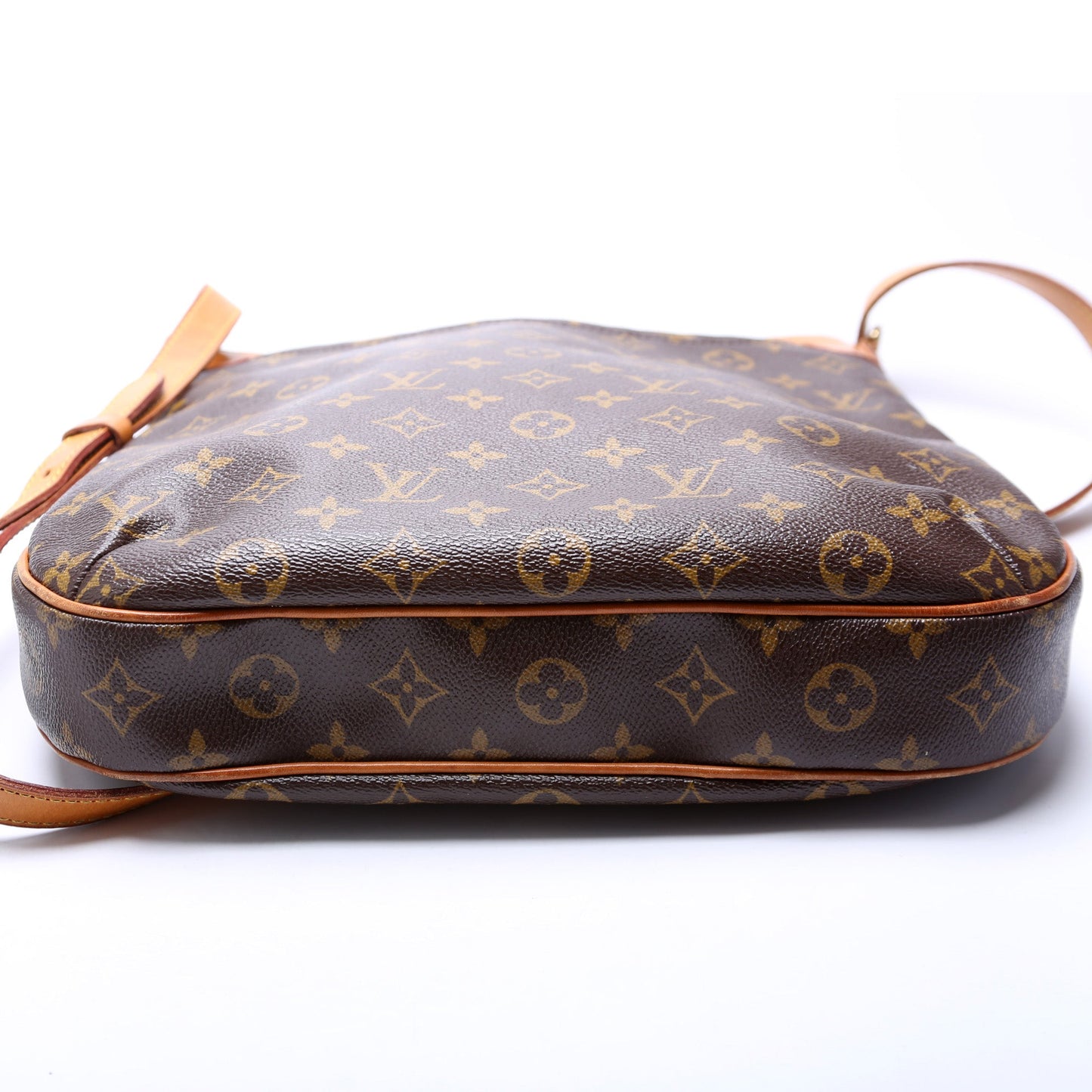 Louis Vuitton Odeon MM Monogram