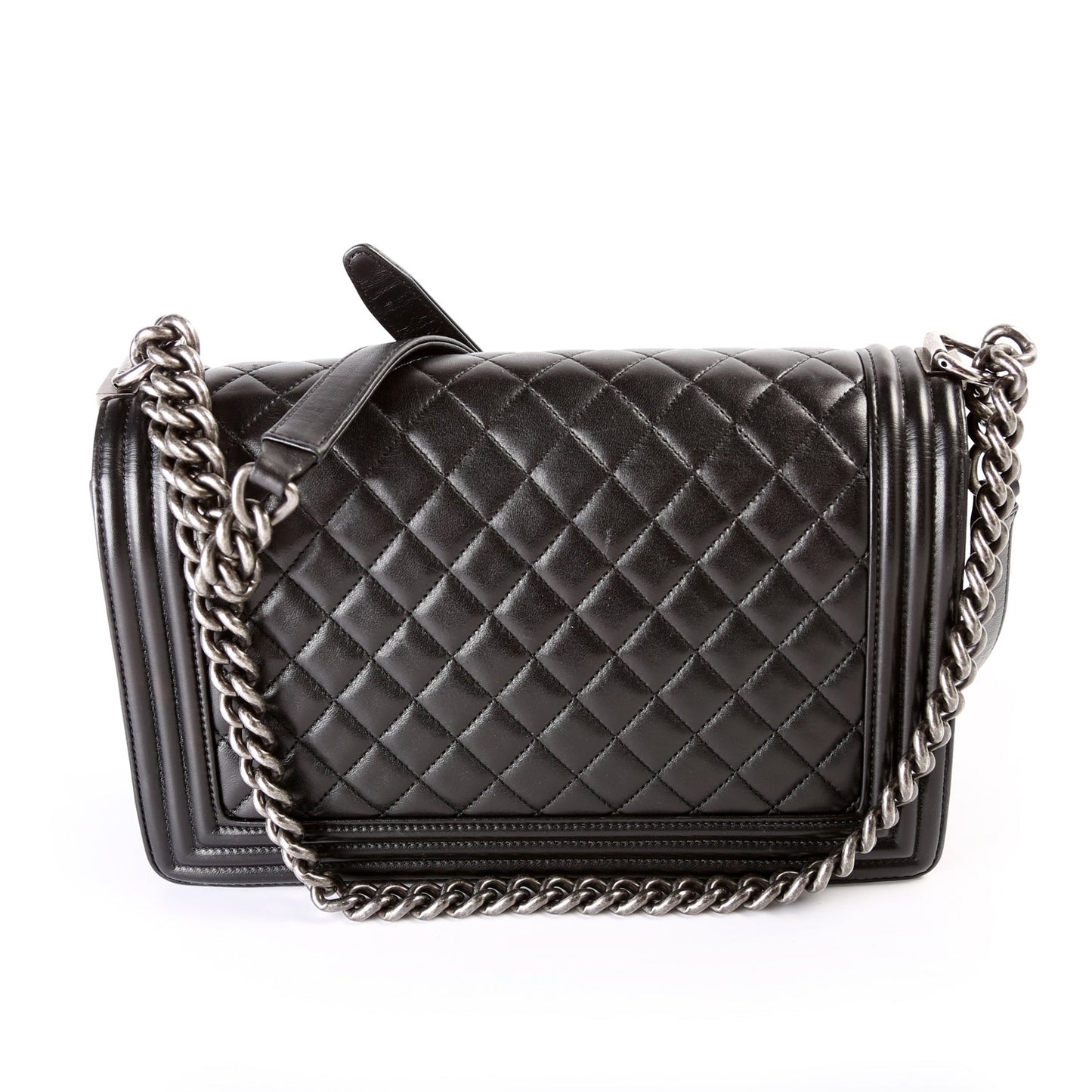 Chanel Boy Flap Medium New Lambskin 25-28M Bag