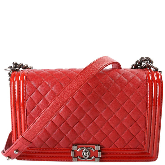 Chanel Boy Flap Medium New Goatskin/Patent 21-24M Bag
